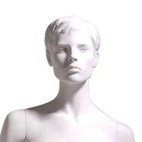 Female Mannequin, Molded Face and Hair - Face Detail