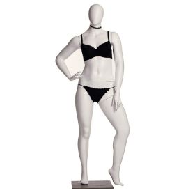 Mannequin Plus Size PSM28 - Front View With Clothing